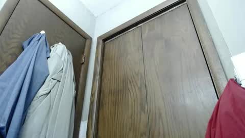 Snapshot of junk_yard_dog chatting on 5, 2, 2026 Dave online show from 5, 2, 2026