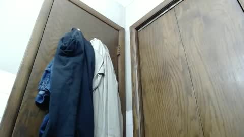 Snapshot of junk_yard_dog chatting on 14, 2, 2026 Dave online show from 14, 2, 2026