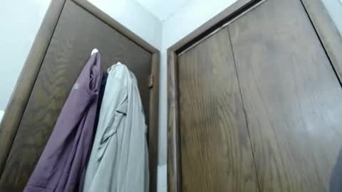 Snapshot of junk_yard_dog chatting on 17, 3, 2026 Dave online show from 17, 3, 2026