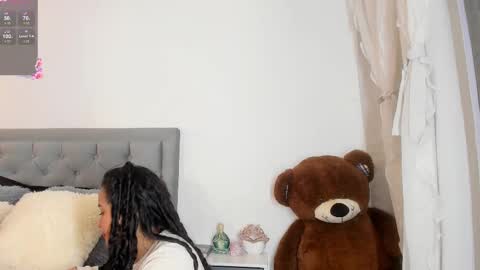  viviana  sasha  online show from 10, 3, 2025