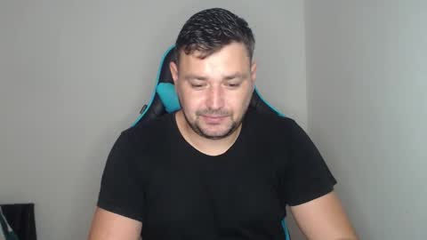 Snapshot of just_a_nice_guy_27 chatting on 14, 11, 2025 Alex online show from 14, 11, 2025