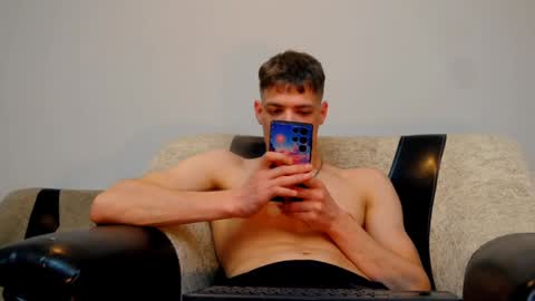 just_alexx12 online show from 26, 1, 2025