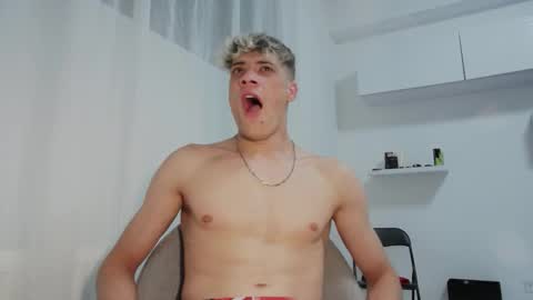 just_alexx12 online show from 16, 10, 2025