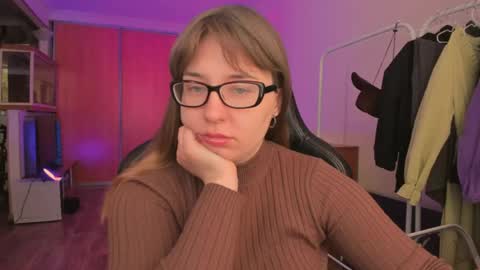 Nika and Mark online show from 6, 5, 2026