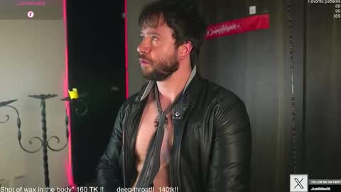 Snapshot of just_your_dreamboy chatting on 4, 12, 2025 Maxi online show from 4, 12, 2025