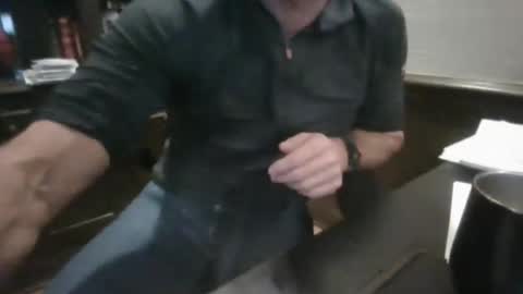 justanotherdadbod2025 online show from 22, 11, 2025