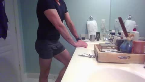 justanotherdadbod2025 online show from 23, 2, 2026