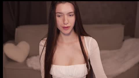 Snapshot of justbarbie_new_ chatting on 4, 10, 2025 Katarina online show from 4, 10, 2025