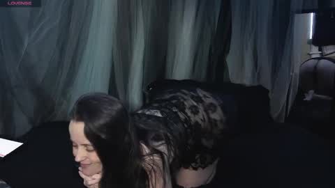 Cheshire Brat online show from 13, 1, 2026