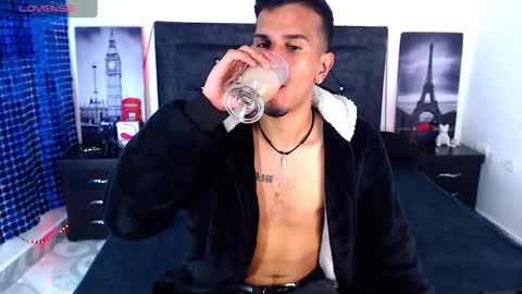 JUSTIN online show from 12, 2, 2025