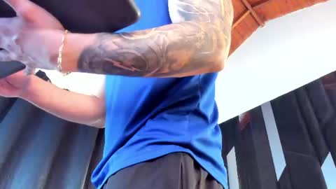 Justin White online show from 16, 6, 2026
