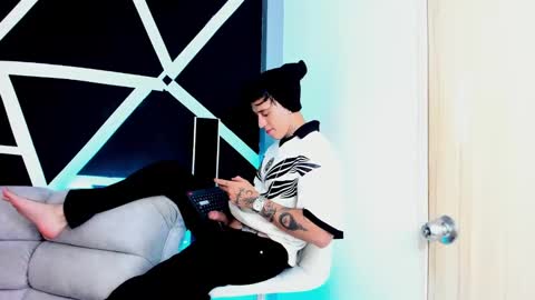 justinfuller_31 online show from 11, 9, 2025