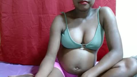 Justlhot online show from 6, 1, 2025