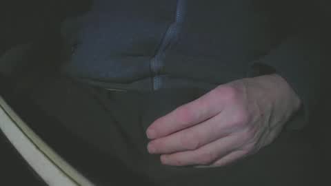 Justme39057 online show from 2, 1, 2025