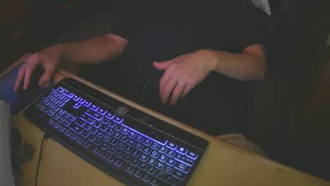 Justme39057 online show from 5, 3, 2025