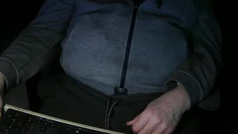 Justme39057 online show from 11, 2, 2026