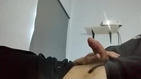 Snapshot of justme6vi6 chatting on 28, 3, 2026 justme6vi6 online show from 28, 3, 2026