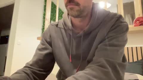 justmeandyou00 online show from 20, 2, 2025