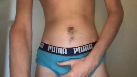 Snapshot of justmedarling chatting on 21, 10, 2025 Twink online show from 21, 10, 2025