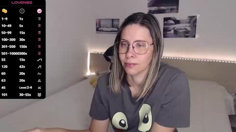 Julie online show from 14, 10, 2025