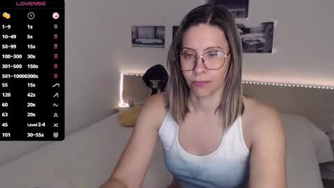 Julie online show from 17, 10, 2025