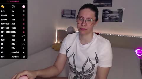 Julie online show from 7, 5, 2026