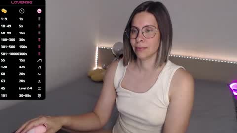 Julie online show from 7, 7, 2026
