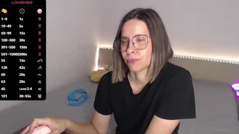 Julie online show from 10, 7, 2026