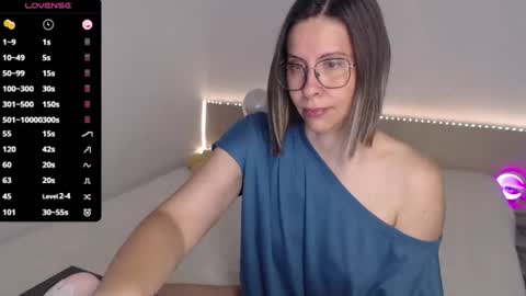 Julie online show from 17, 7, 2026