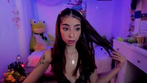 Snapshot of justmia_ chatting on 18, 1, 2025 Mia online show from 18, 1, 2025