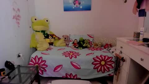 Snapshot of justmia_ chatting on 28, 2, 2025 Mia online show from 28, 2, 2025