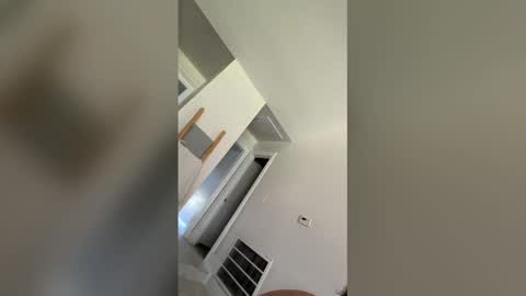 Snapshot of jveezy9575 chatting on 4, 3, 2026 jveezy9575 online show from 4, 3, 2026