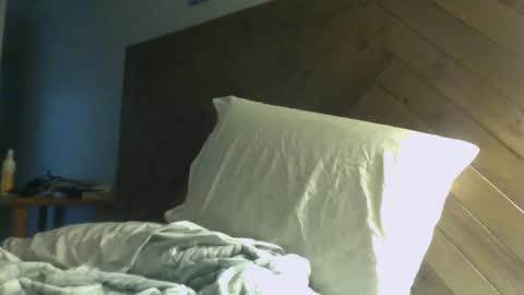 Snapshot of jwill10000 chatting on 12, 3, 2026 J and Sugar snap pea online show from 12, 3, 2026