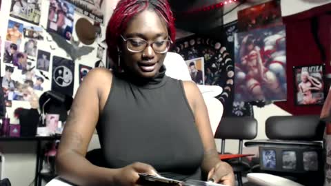 Aki Kim online show from 18, 6, 2026