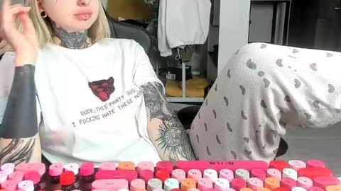 Alice online show from 22, 4, 2026