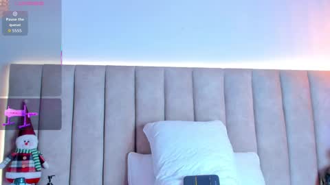 kaarol01 online show from 21, 12, 2025