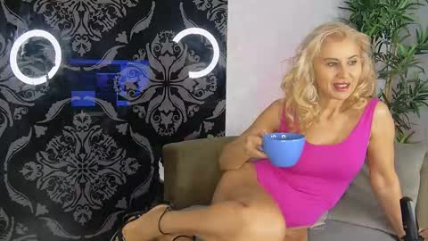 kaceykayx online show from 16, 12, 2025