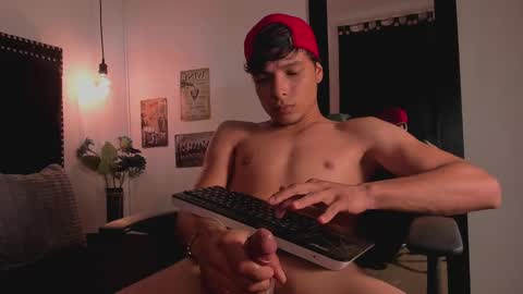 Kael Owens online show from 10, 2, 2025