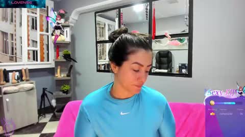 Antonella online show from 10, 3, 2025