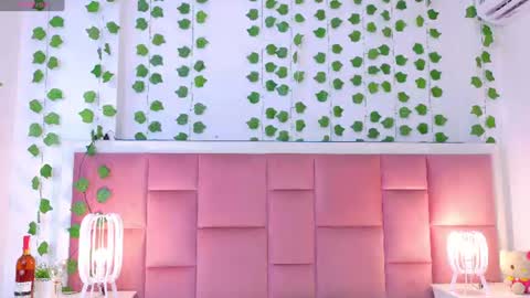 Snapshot of kaily_sweet1 chatting on 19, 7, 2026 kelly online show from 19, 7, 2026