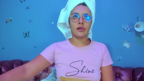 kaira_mosse_ online show from 4, 8, 2026