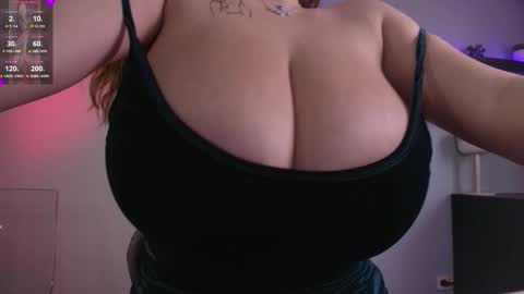 Snapshot of kairafantasy chatting on 30, 9, 2025 Kairafantasy online show from 30, 9, 2025