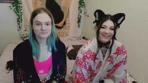 Snapshot of kaisythesmall chatting on 21, 10, 2025 Kessy online show from 21, 10, 2025