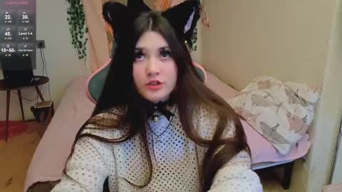 Snapshot of kaisythesmall chatting on 8, 11, 2025 Kessy online show from 8, 11, 2025