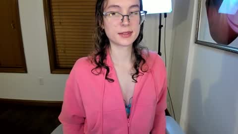 Kaiya    online show from 19, 12, 2024