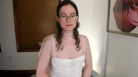 Kaiya    online show from 27, 2, 2025