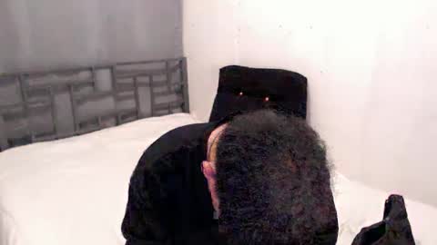 Snapshot of kaizou69 chatting on 11, 9, 2025 kaizou69 online show from 11, 9, 2025