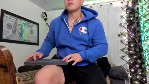 Kaledd musclees room Master online show from 1, 2, 2025