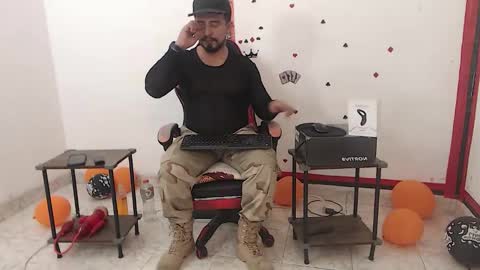 Kaleth online show from 5, 11, 2025