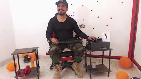 Kaleth online show from 7, 11, 2025